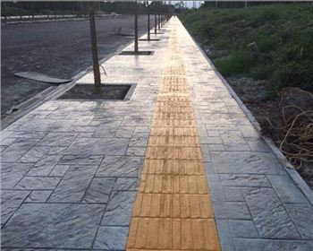 克初建筑讲解关于成都压印地坪的工艺流程