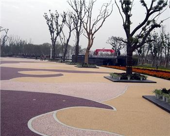成都透水地坪有什么性能特点